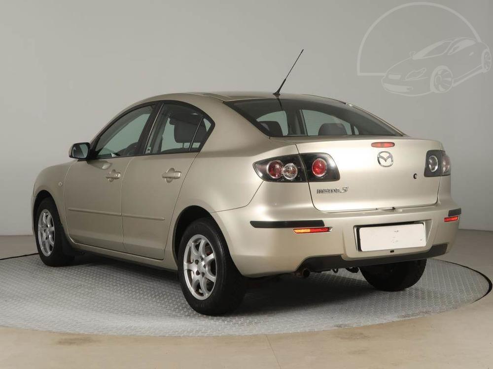 Mazda 3 1.6, Parkovac asistent