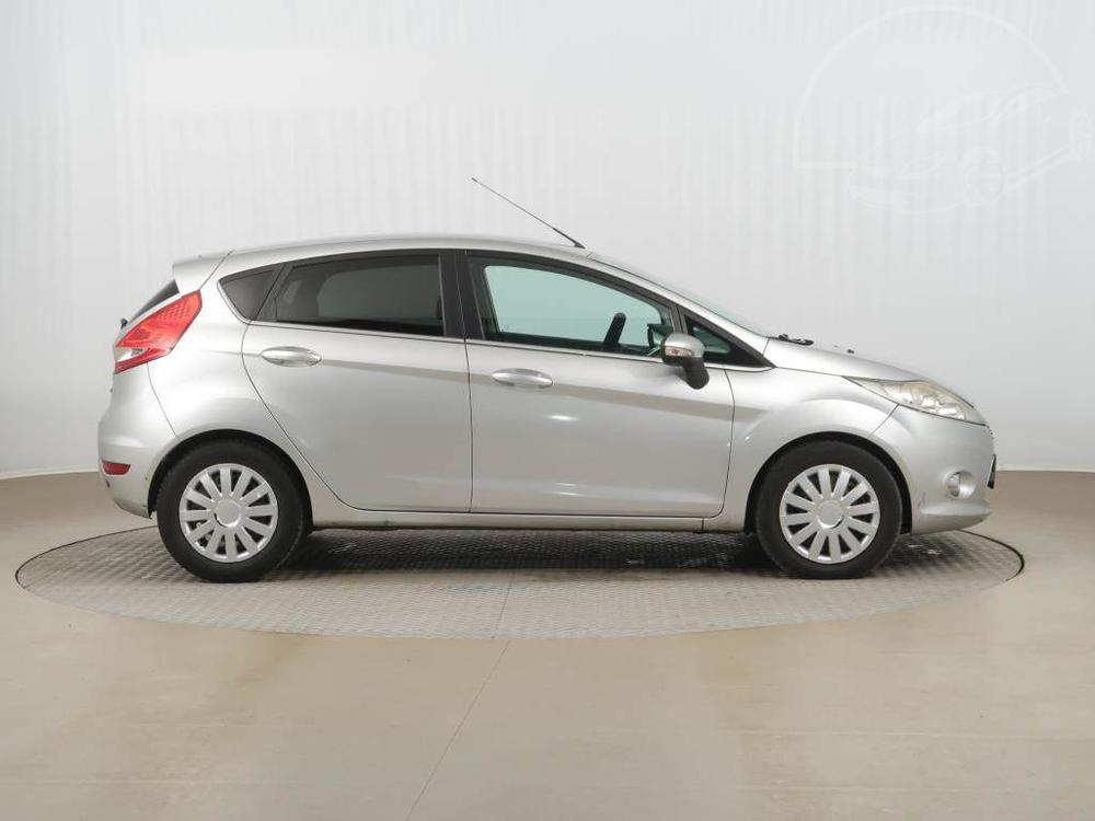 Ford Fiesta 1.6 TDCi, Automatick klima