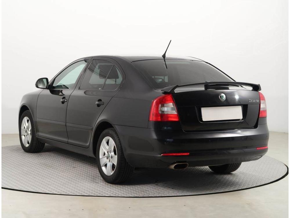 koda Octavia 1.6 TDI, Elegance, Serv.kniha