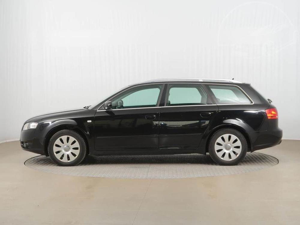 Audi A4 2.0 TDI, Automatick klima