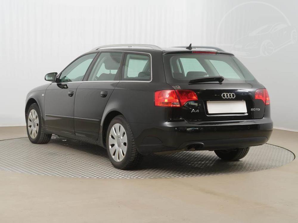 Audi A4 2.0 TDI, Automatick klima