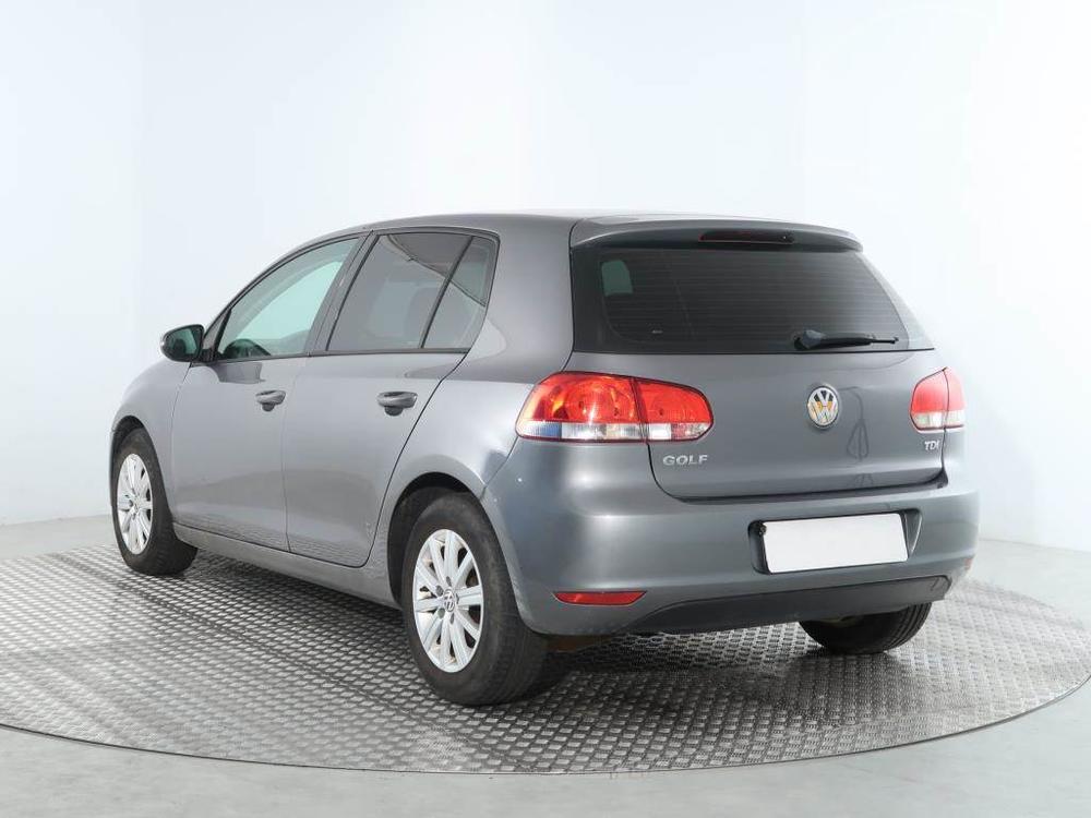 Volkswagen Golf 1.6 TDI, Automatick klima