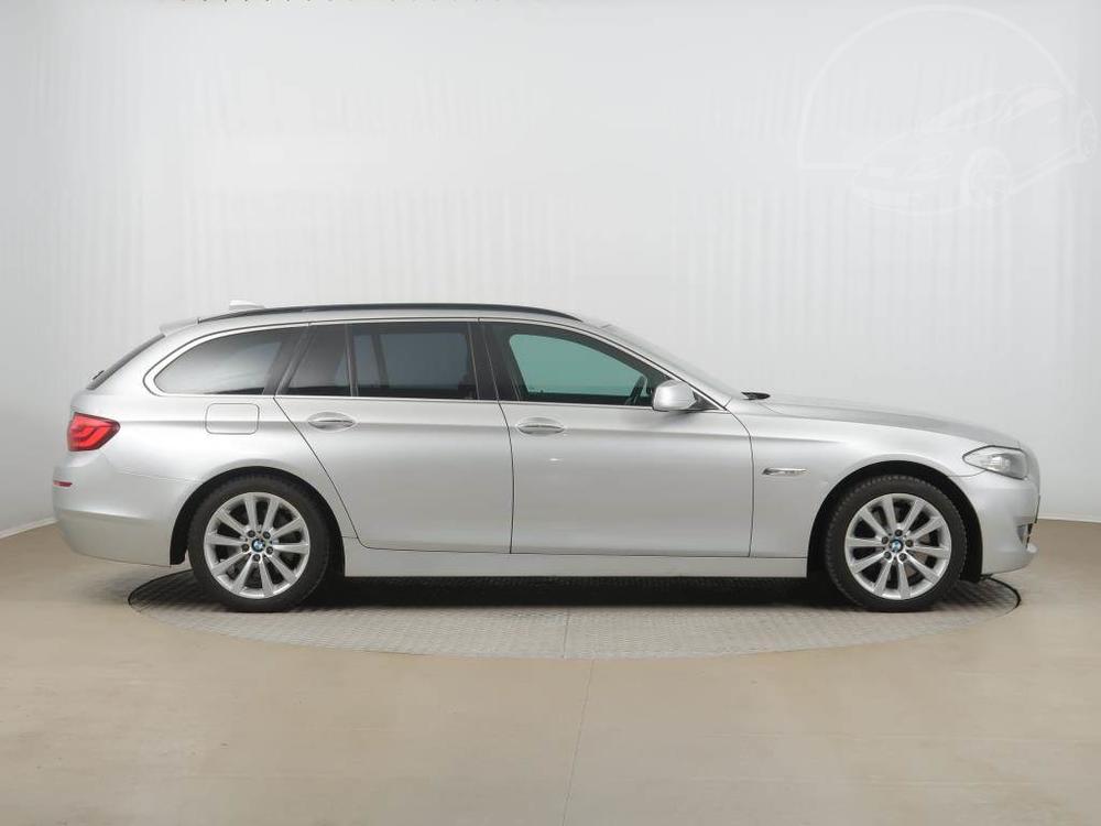 BMW 525 525d, Automat, Navi, Xenony