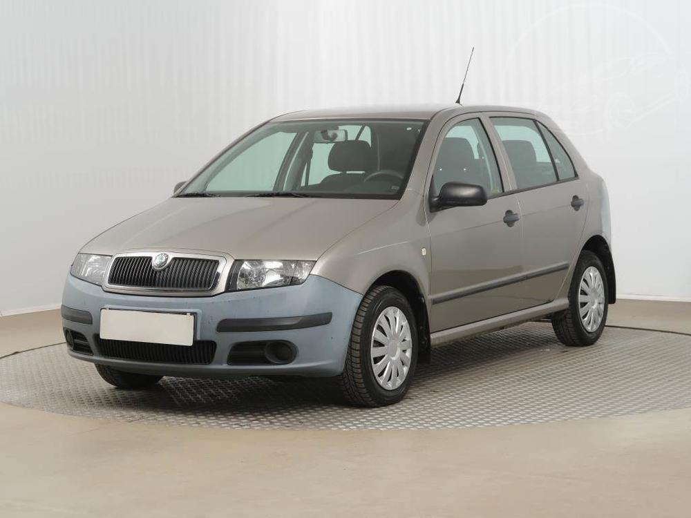 koda Fabia 1.2, Serv.kniha, po STK