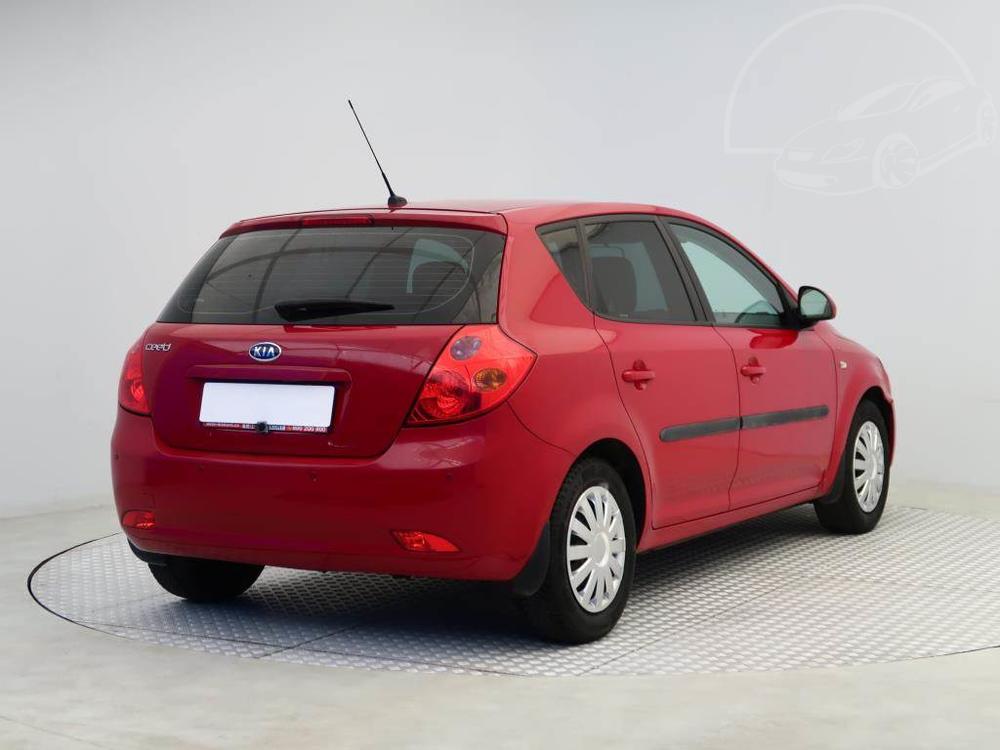 Kia Ceed 1.6 CVVT, Automat, Serv.kniha