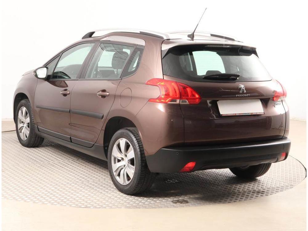 Peugeot 2008 1.2 PureTech, Automat