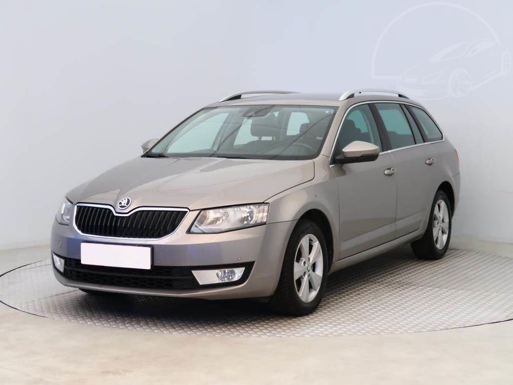 koda Octavia 1.6 TDI, Elegance, Serv.kniha