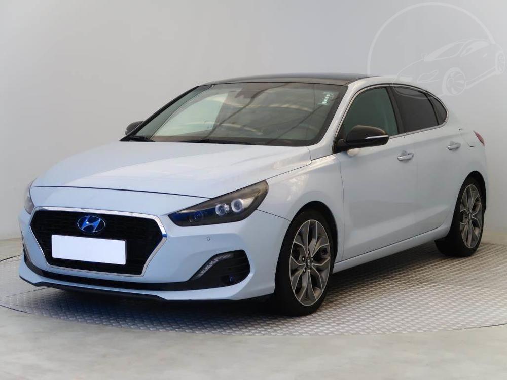 Hyundai i30 1.4 T-GDI, Automat, Serv.kniha