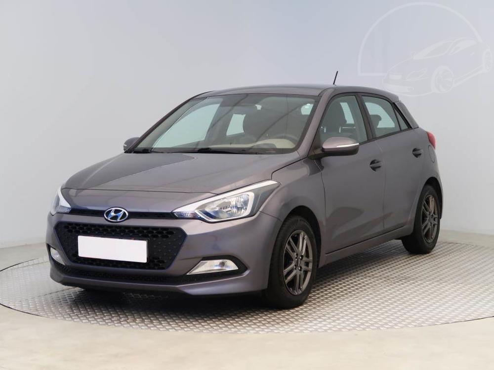 Hyundai i20 1.2, Klima, El. okna