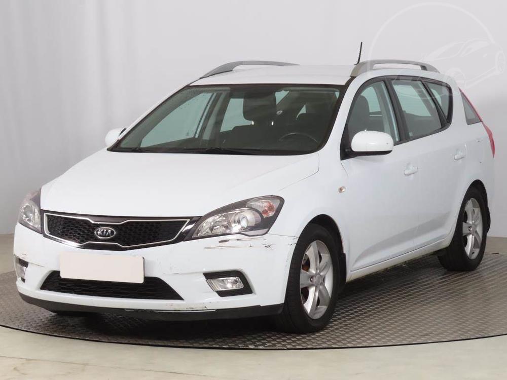 Kia Ceed 1.6 CVVT, R,2.maj, Serv.kniha