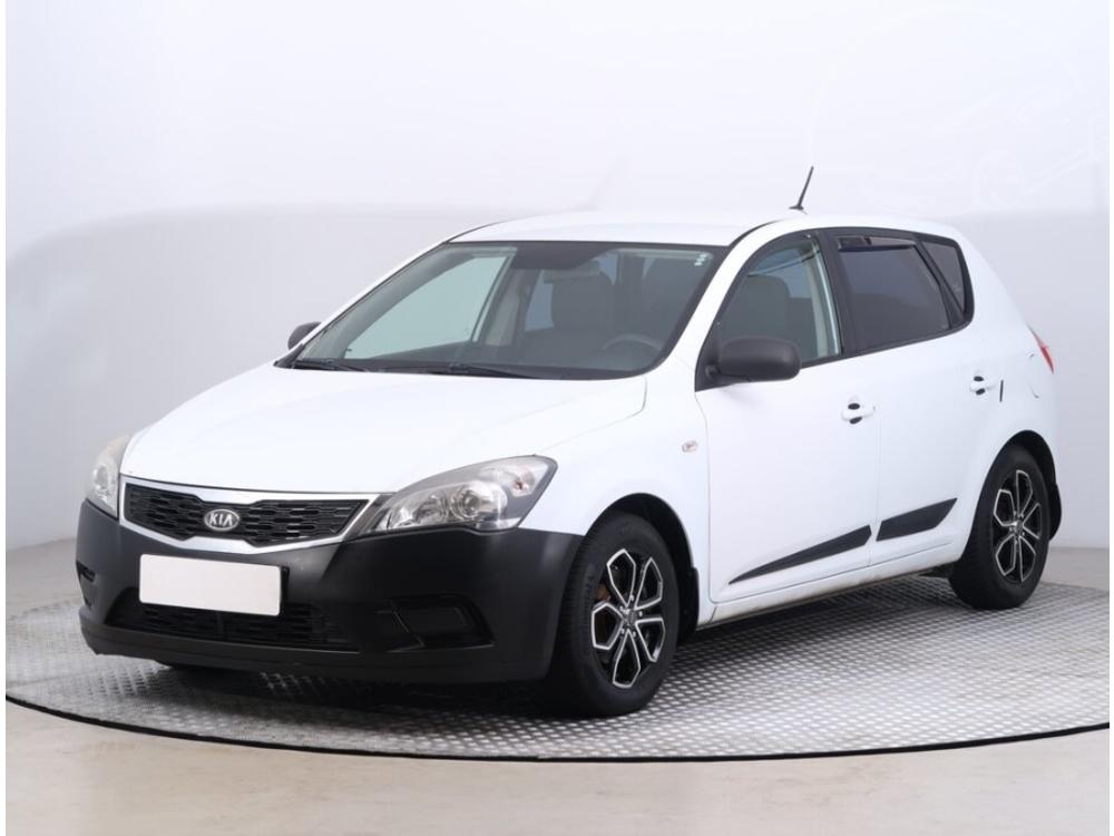 Kia Ceed 1.4 CVVT, po STK