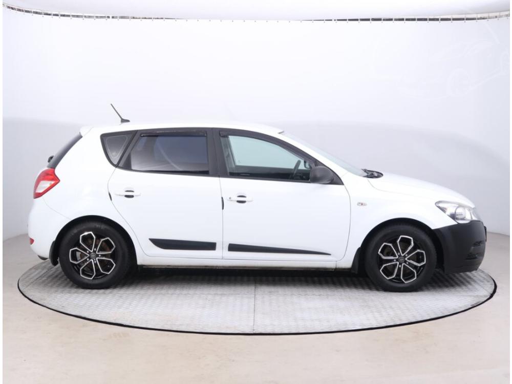 Kia Ceed 1.4 CVVT, po STK