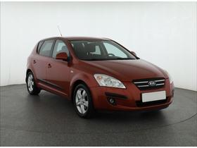 Kia Ceed 1.4 CVVT, Serv.kniha, po STK