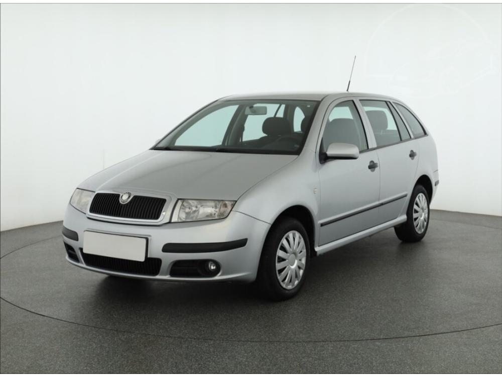 koda Fabia 1.2 12V, R,1.maj, Serv.kniha