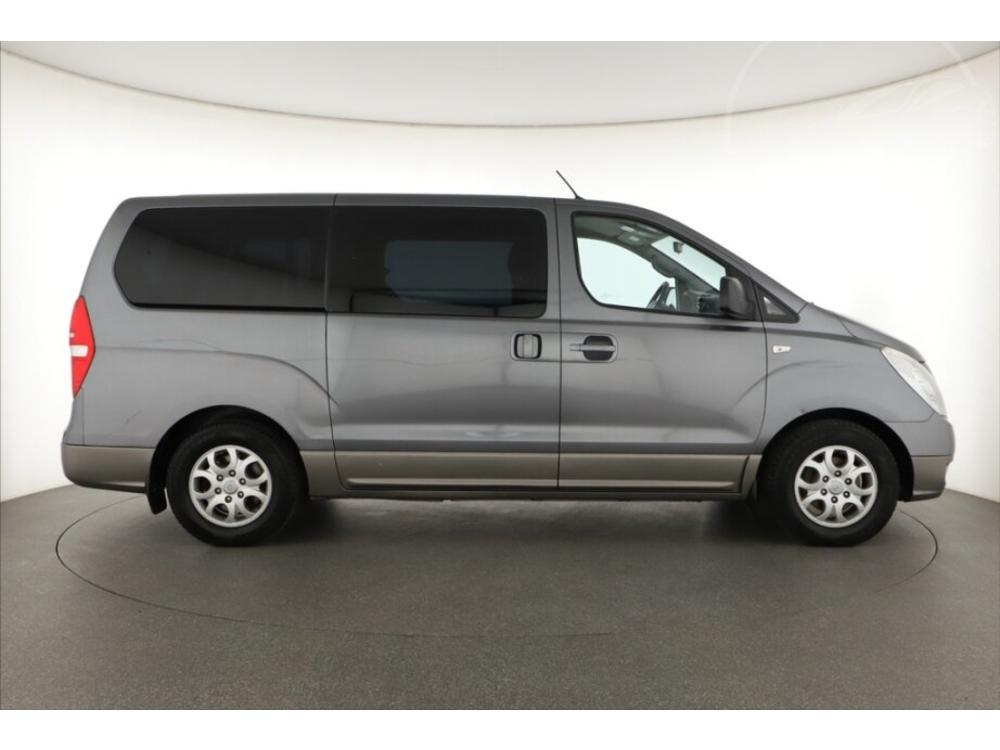 Hyundai H 1 2.5 CRDI, Klima, Park.senzory