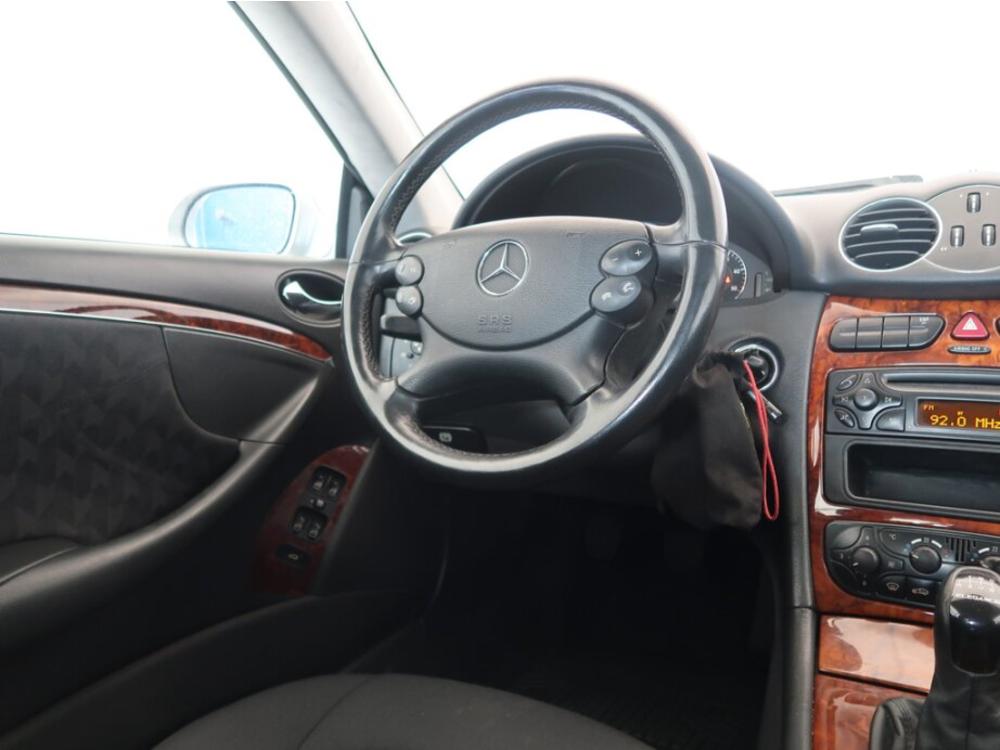 Mercedes-Benz CLK 270 270 CDI , Automatick klima