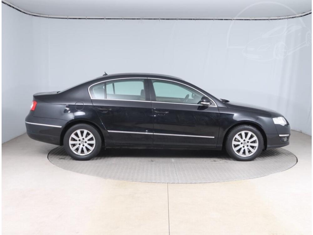 Volkswagen Passat 2.0 TDI, Automat, po STK