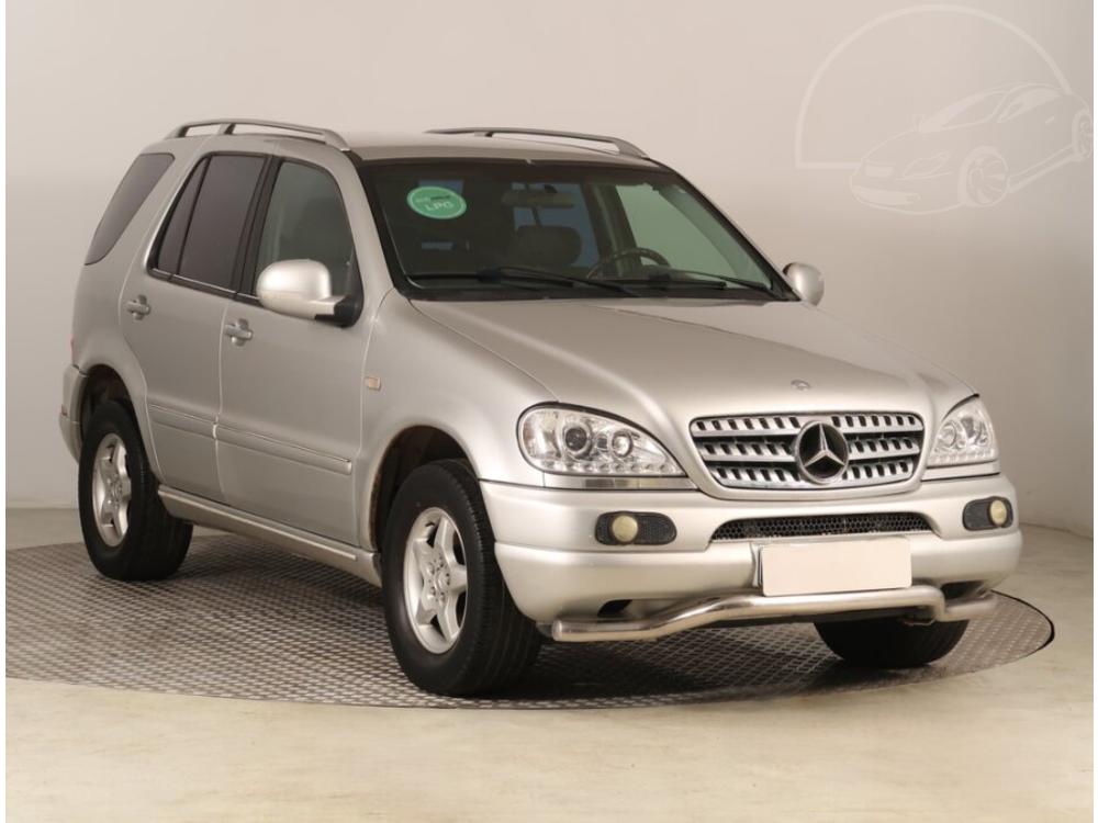 Prodm Mercedes-Benz ML 230 ML 230, LPG, 4X4, 7mst