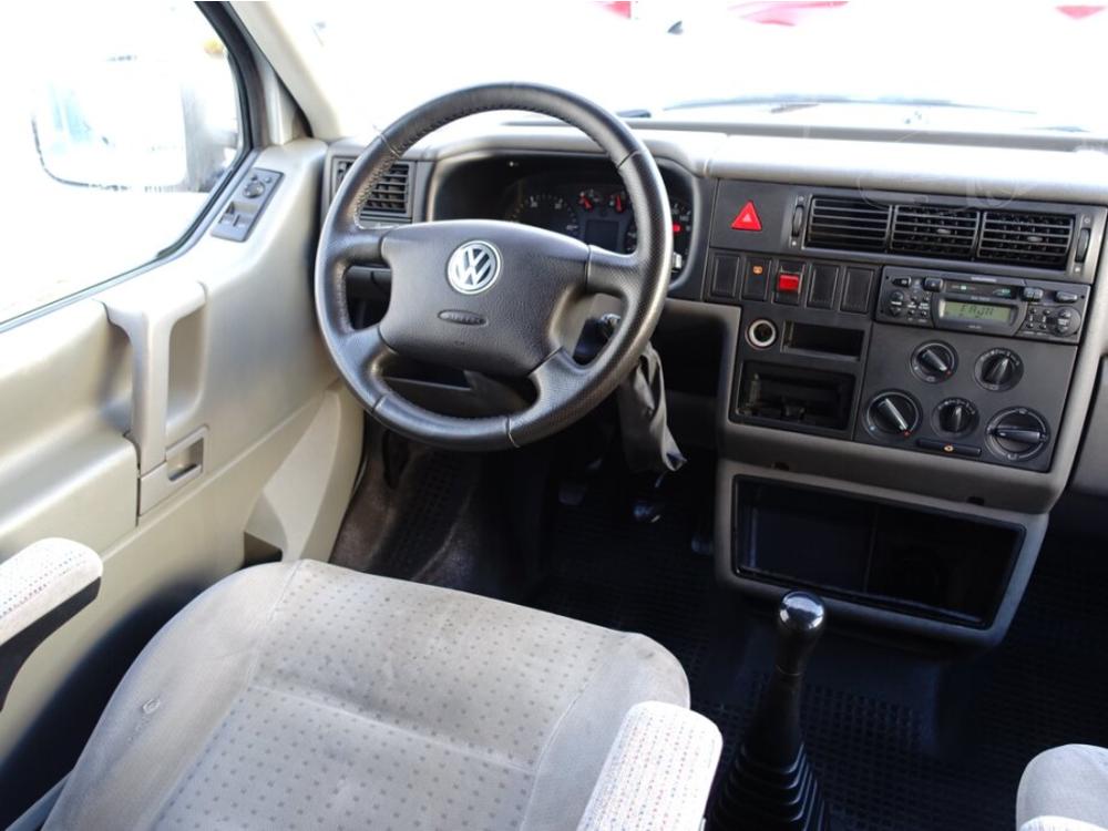 Volkswagen Caravelle 2.5 TDI