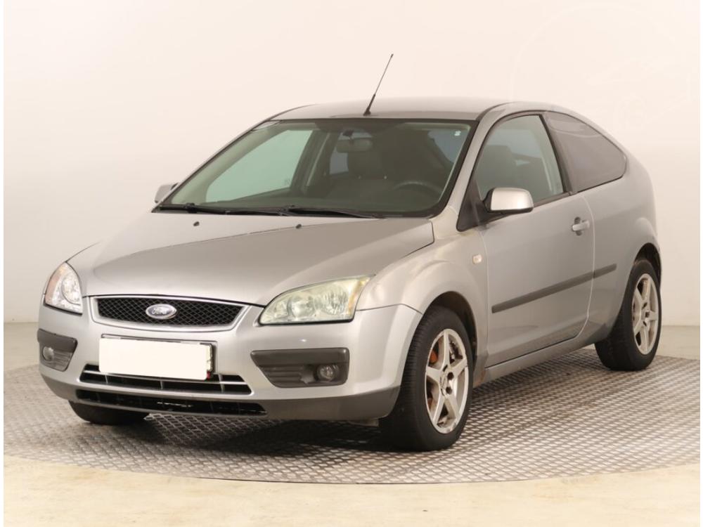 Ford Focus 1.6 16V, Klima, zamluveno