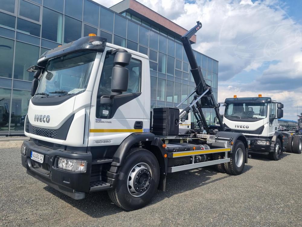 Prodm Iveco 180 E28 KONTEJNER 10T WEBASTO