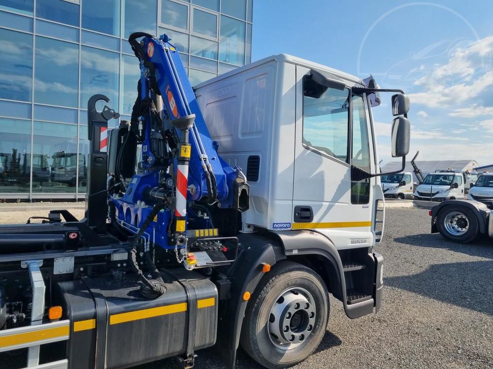 Iveco 130 E24 KONTEJNER+RUKA PM8022