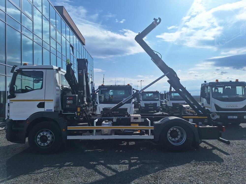 MAN  18.290 HIAB 102 KONTEJNER 10 T