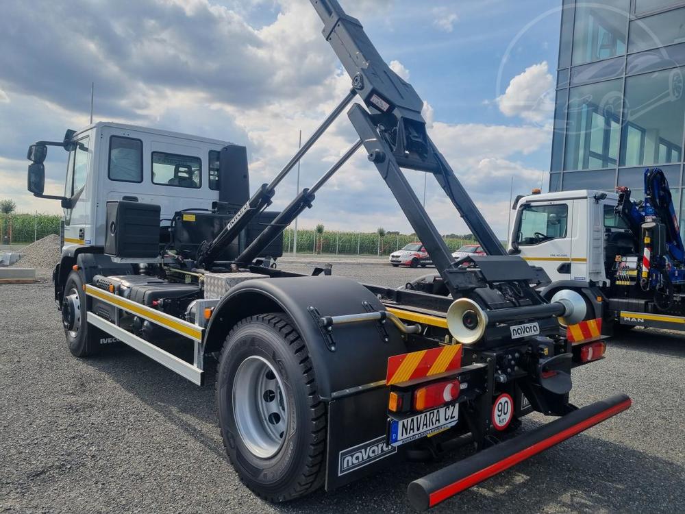 Iveco 180 E28 KONTEJNER 10T WEBASTO