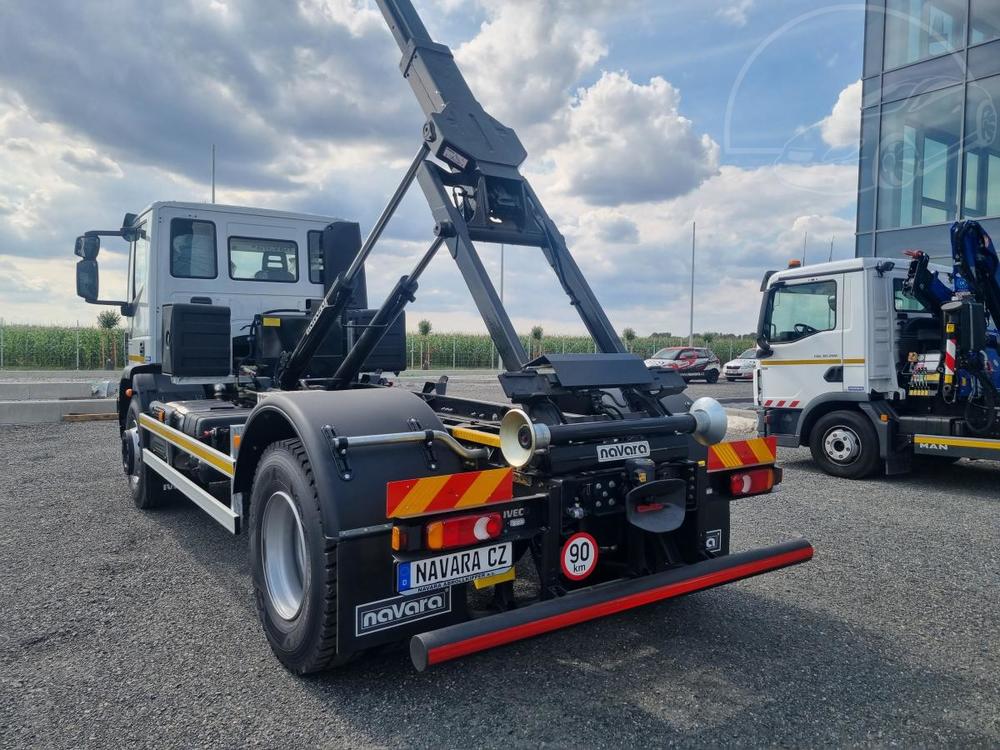 Iveco 180 E28 KONTEJNER 10T WEBASTO