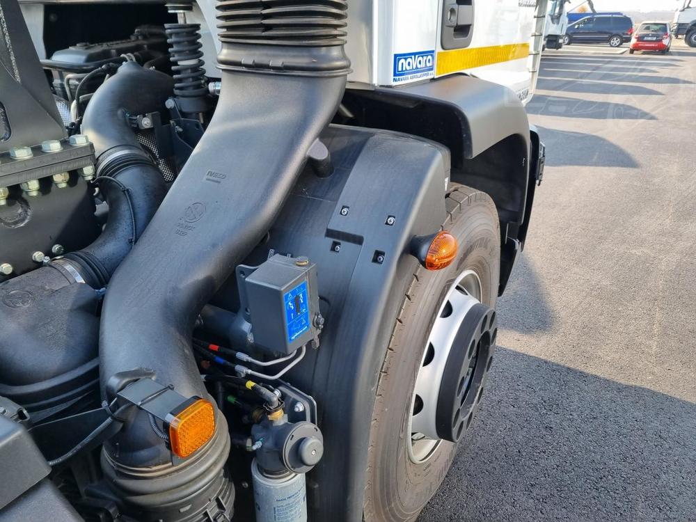 Iveco Eurocargo TRAKTOR KONTEJNEROV