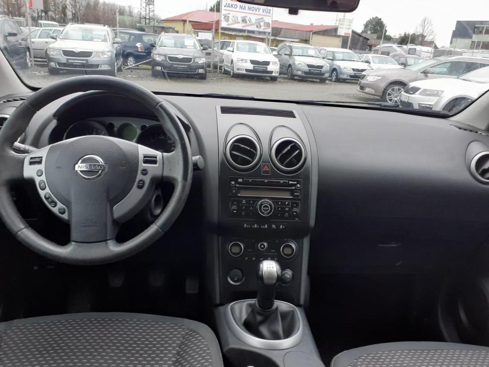 Nissan Qashqai 1.6 R