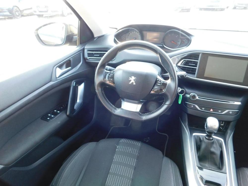 Peugeot 308 KOMBI 2.0 HDi