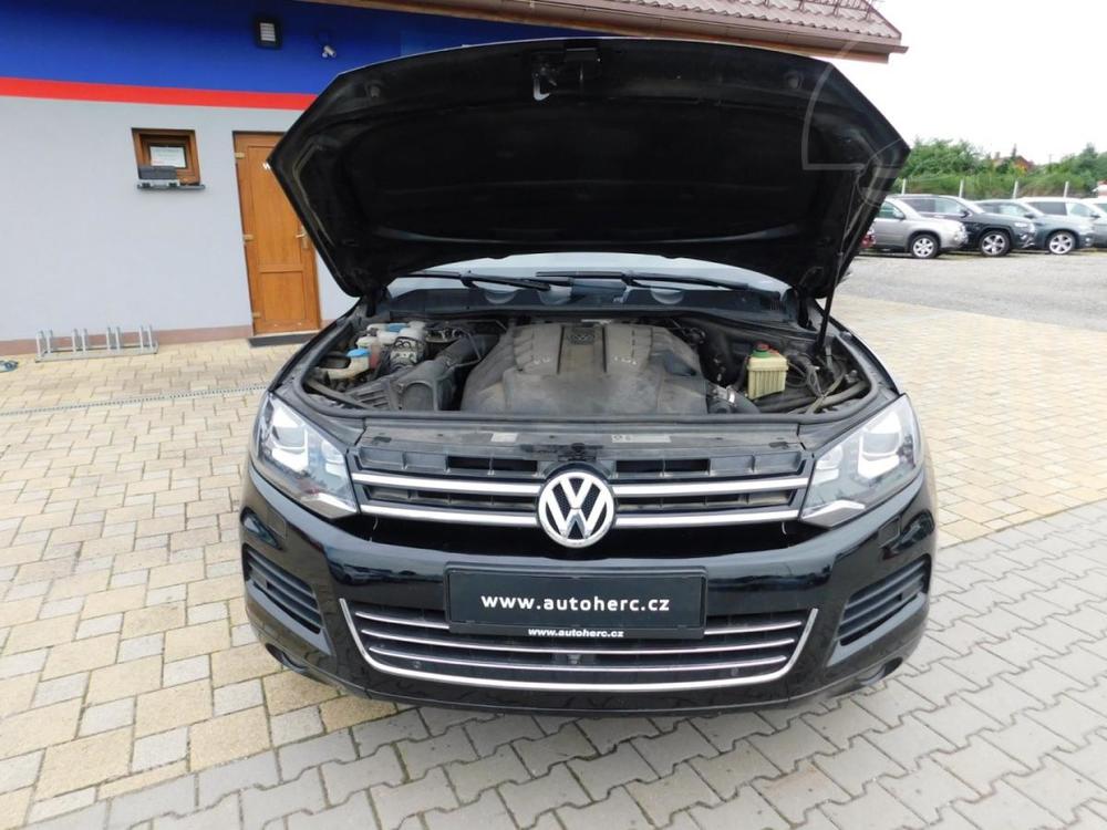 Volkswagen Touareg 3.0 TDi 4x4 R