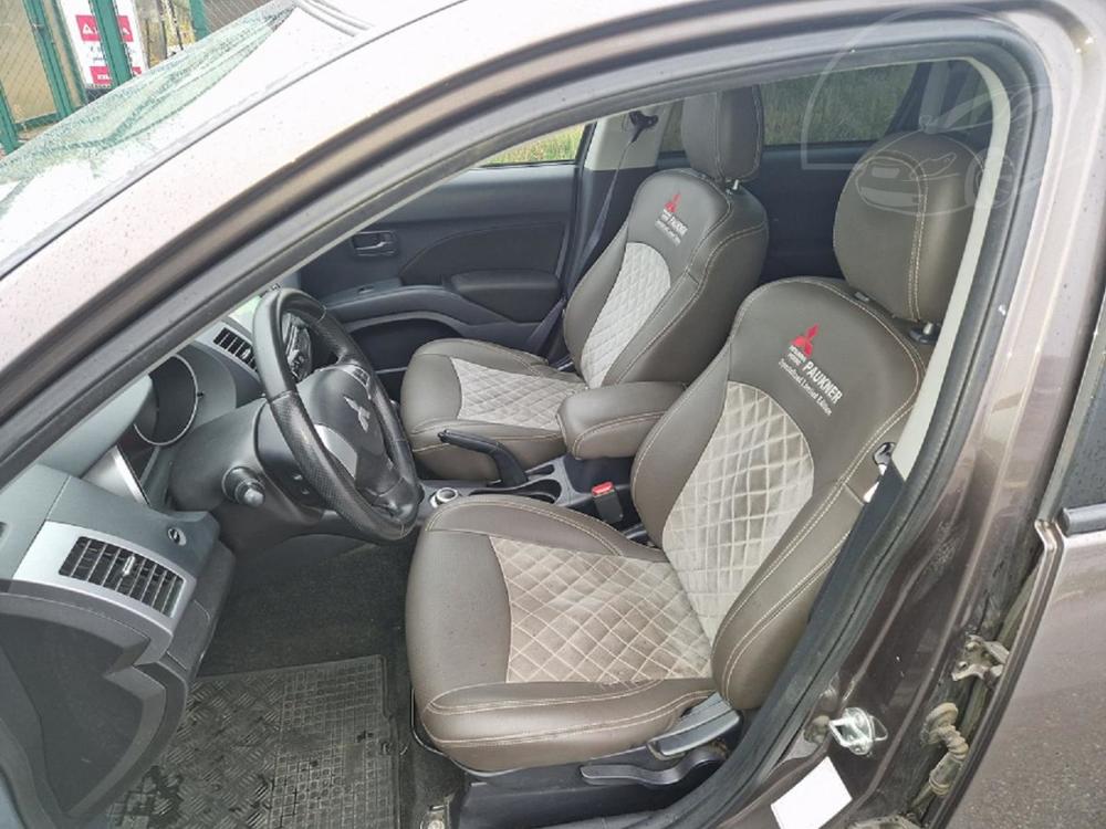 Mitsubishi Outlander 2.2