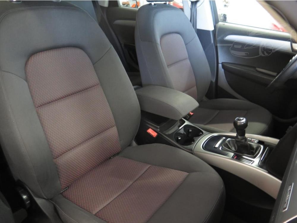 Audi Q5 2.0TDI Quattro, manul,1.majit