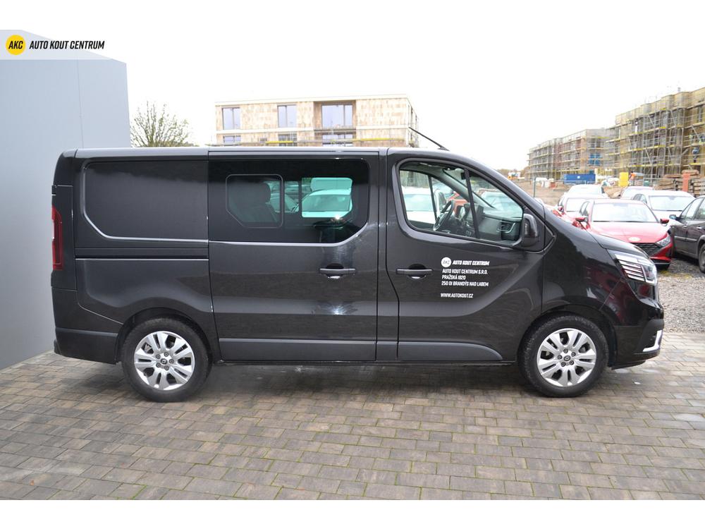 Renault Trafic L1 COMBI VAN Blue dCi 150