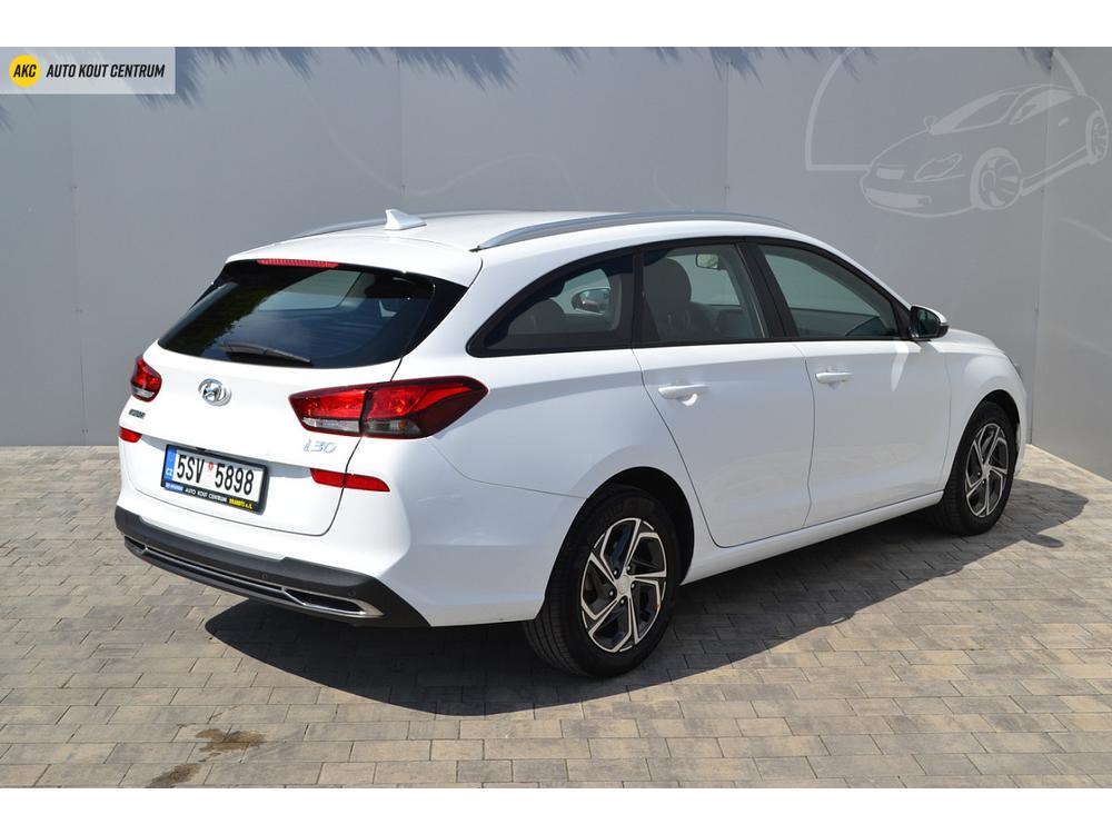 Hyundai i30 WG 1,5I MT COMFORT ALU16