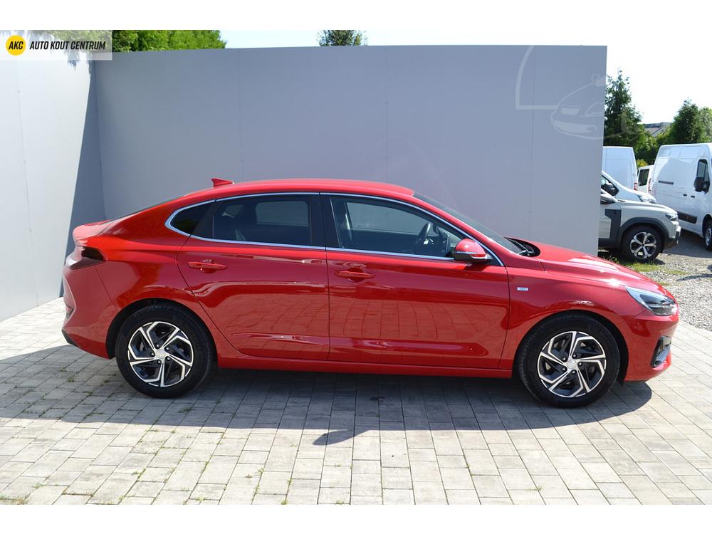 Hyundai i30 FB 1,5 TGDI  MT SMART NAVIGACE