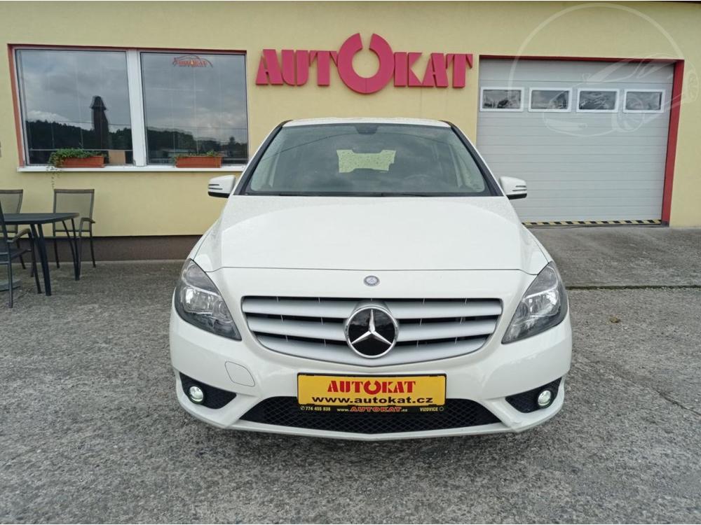 Mercedes-Benz B 1.6i 90kW/EXECUTIVE/1Maj