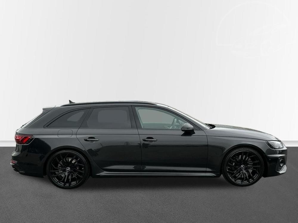 Audi RS4 TFSI 331 KW QUATTRO