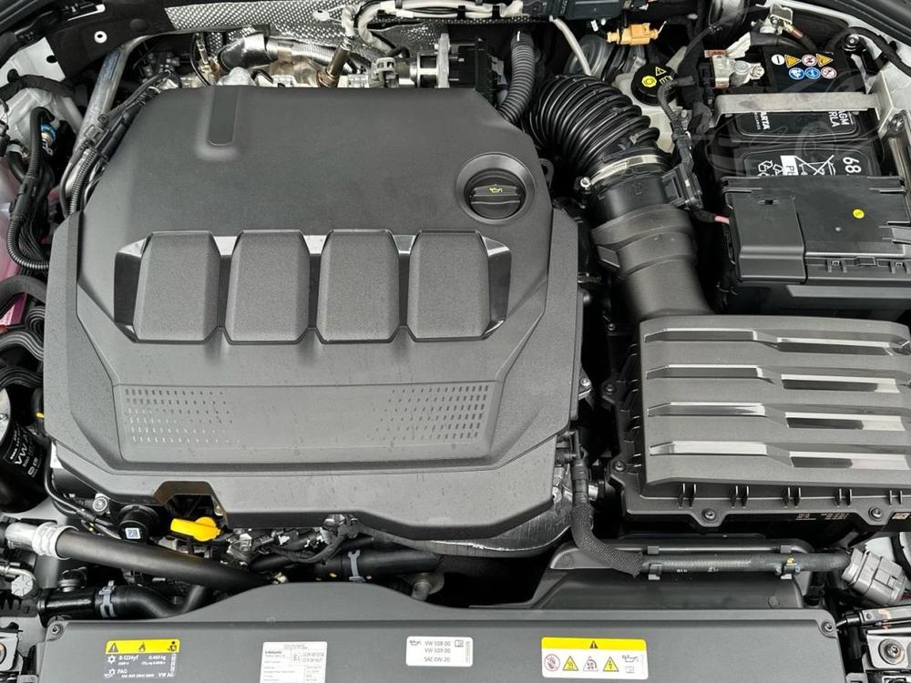 Volkswagen Passat R-Line 2,0 TDI 110 kW