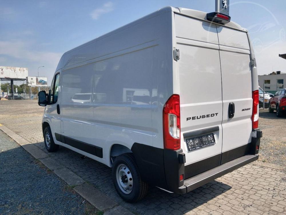 Peugeot Boxer Furgon 3300 L2H2 Blue HDi 140