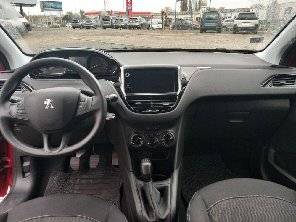 Peugeot 208 1.2