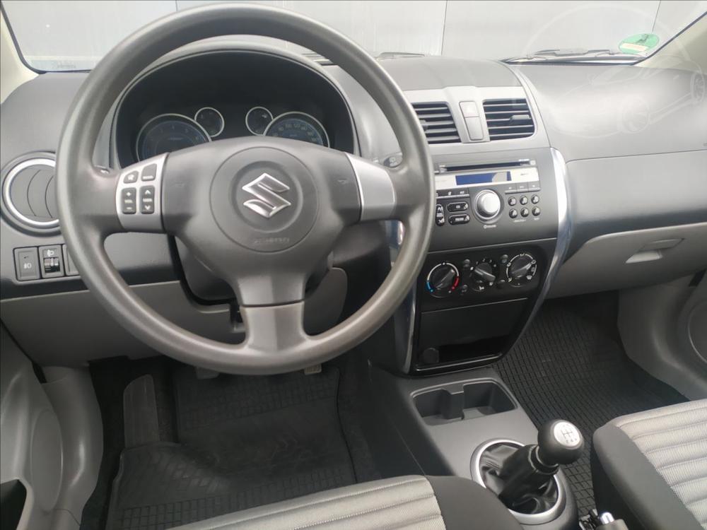 Suzuki SX4 1,6 VVT  4WD Style