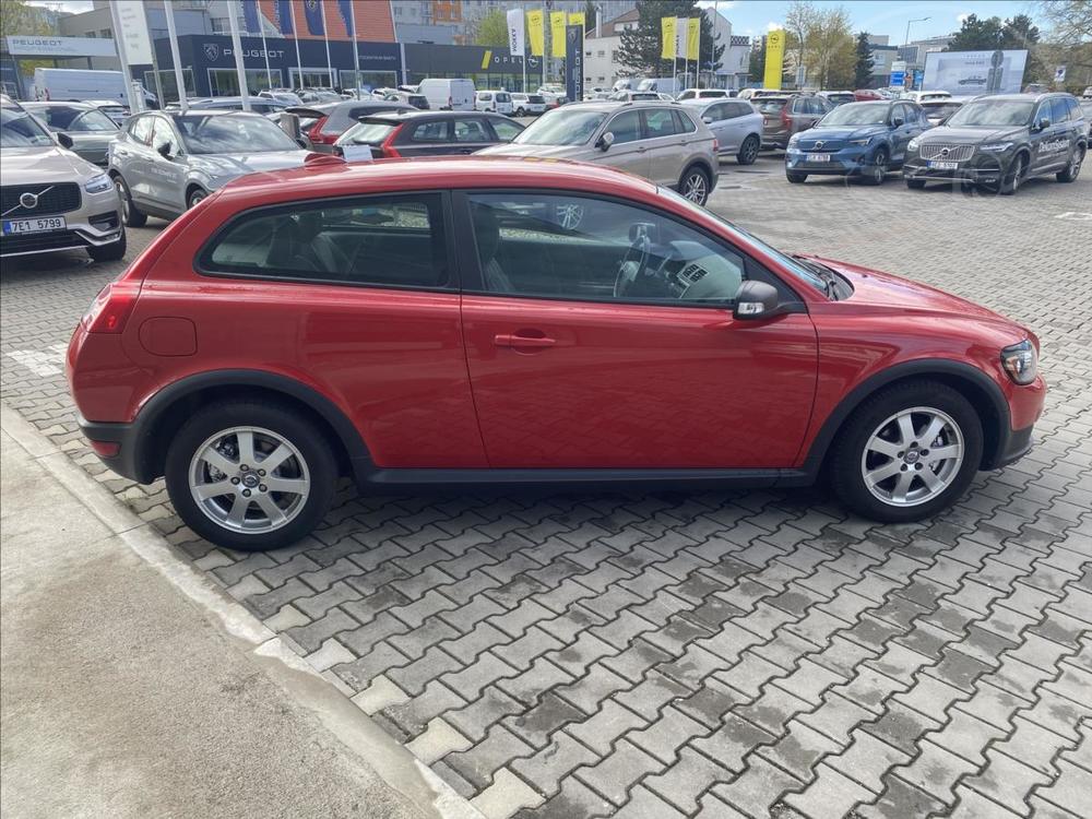 Volvo C30 1,6 KINETIC