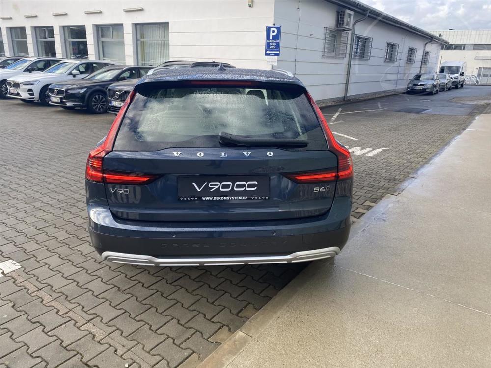 Volvo V90 2,0 Cross Country B4 AWD Plus