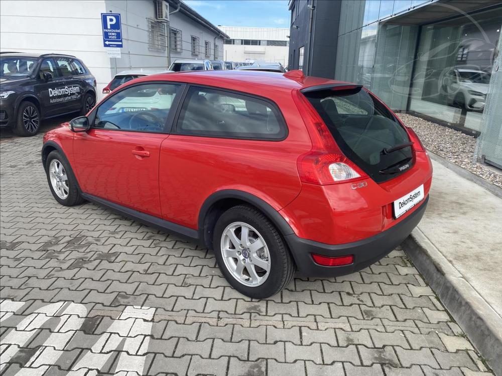 Volvo C30 1,6 KINETIC