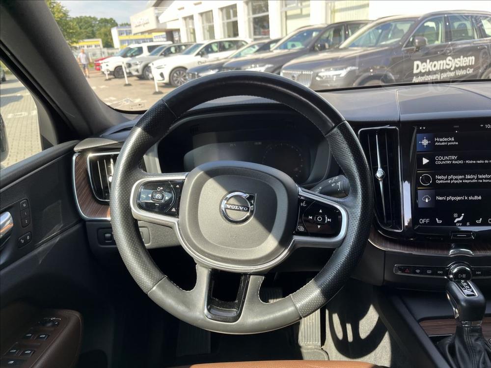 Volvo XC60 2,0 T5 AWD benzin Inscription