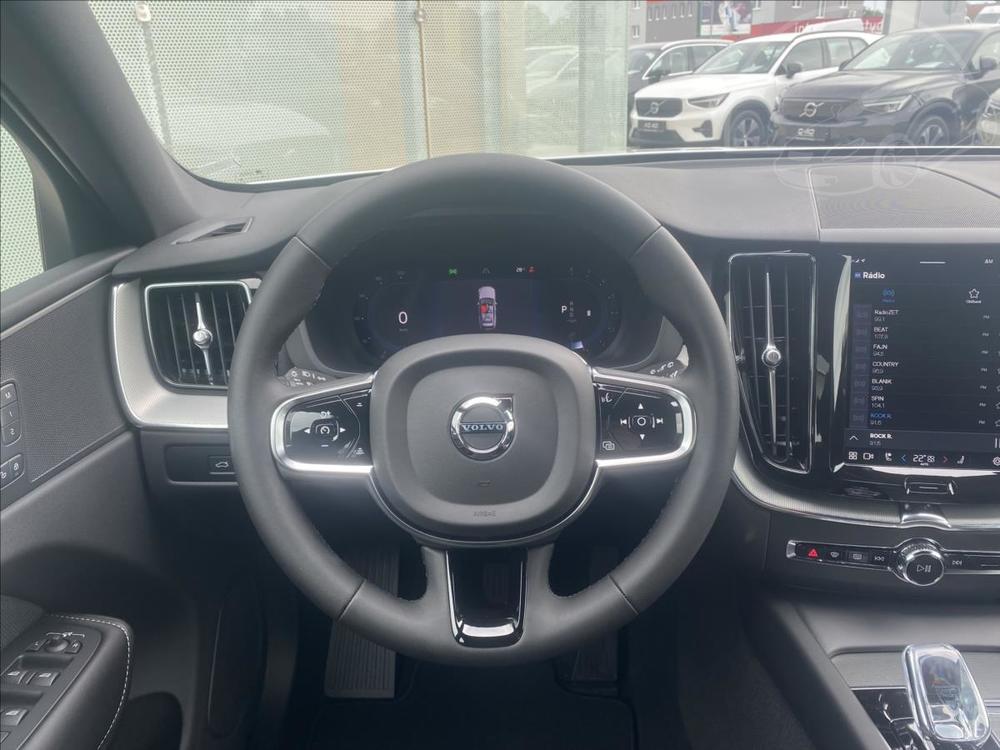 Volvo XC60 2,0 B5 AWD Plus Dark