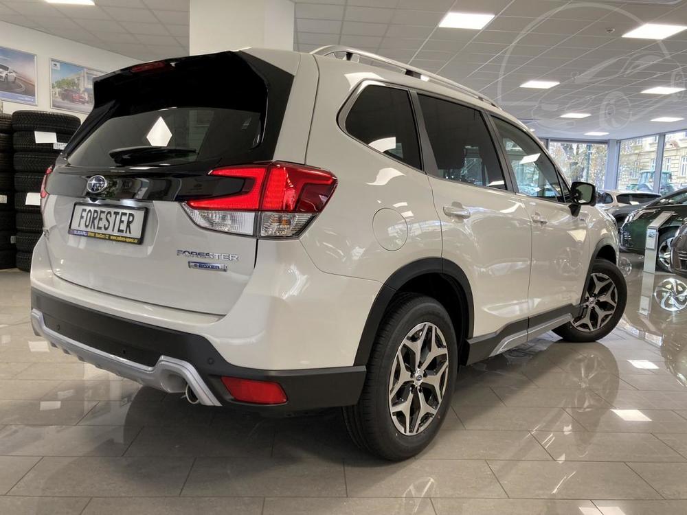 Subaru Forester 2.0ie-L Active MHEV e-Boxer